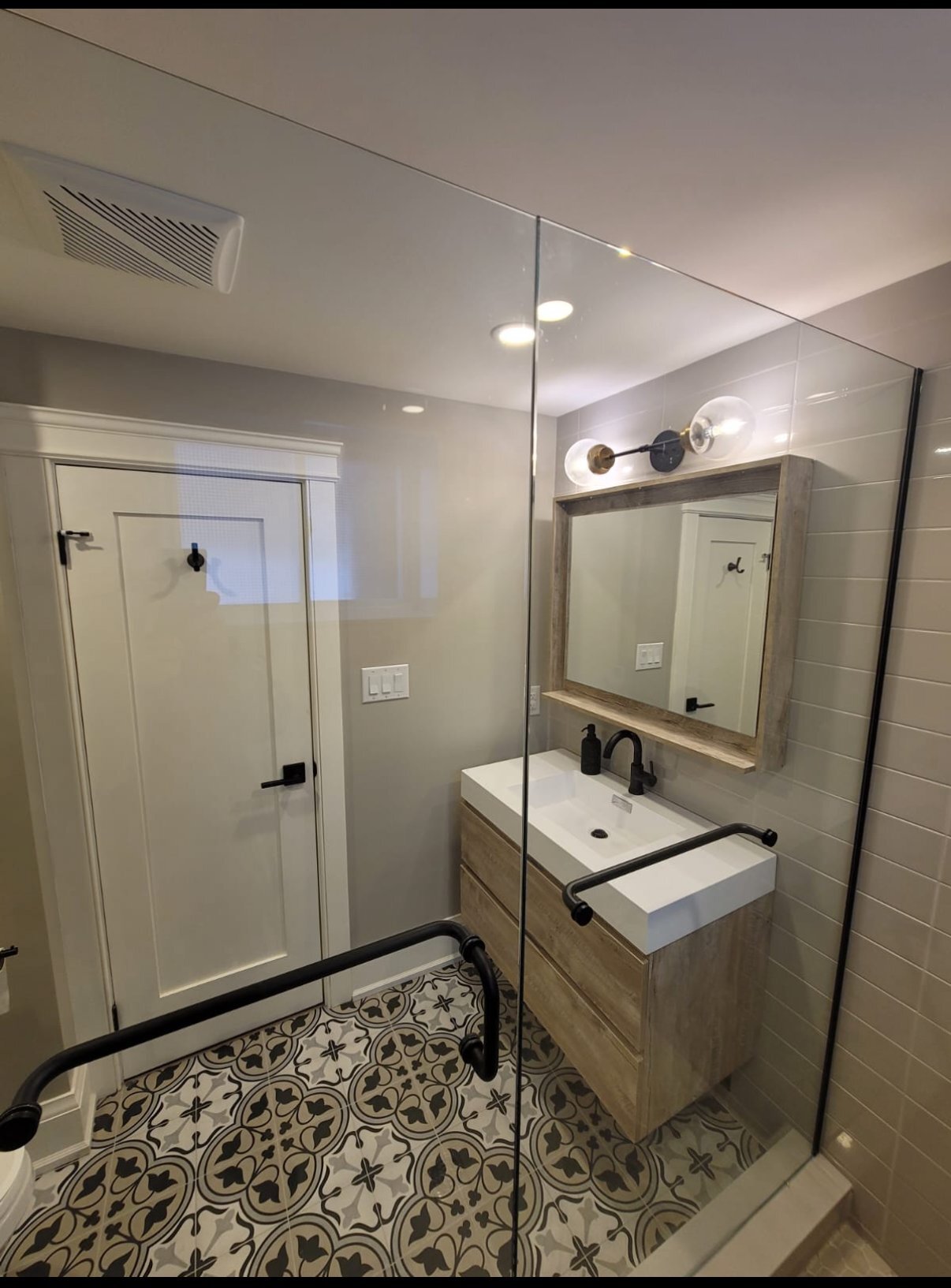 Renovated bathroom — Pearl Improvements
